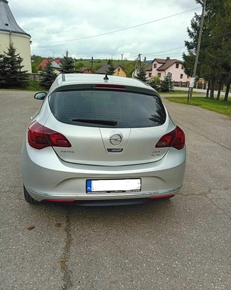 Opel Astra cena 26900 przebieg: 199031, rok produkcji 2012 z Gorlice małe 37